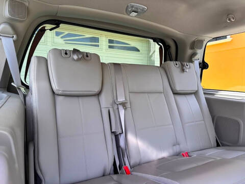 2014 Lincoln Navigator