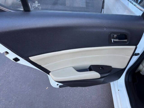 2014 Acura ILX 2.0L w/Premium