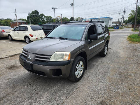 2004 Mitsubishi Endeavor for sale at Flag Motors in Columbus OH