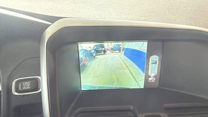 2016 Volvo XC60 T5 Premier