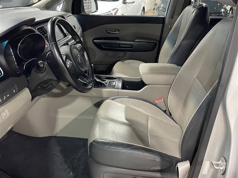 2018 Kia Sedona LX