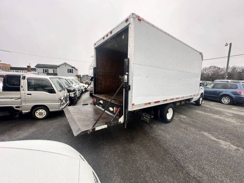 2008 Ford E-Series E-450 SD