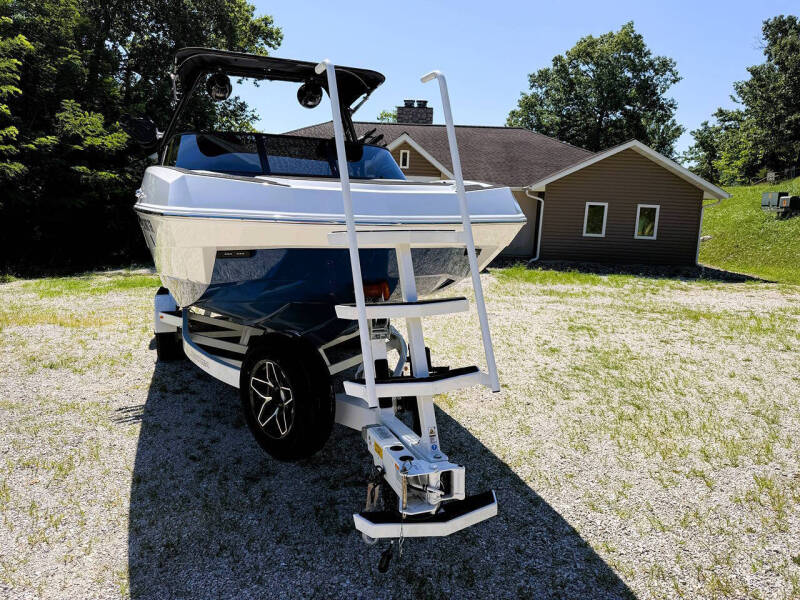 2026 Moomba Tykon