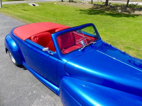 1948 Ford Super Deluxe