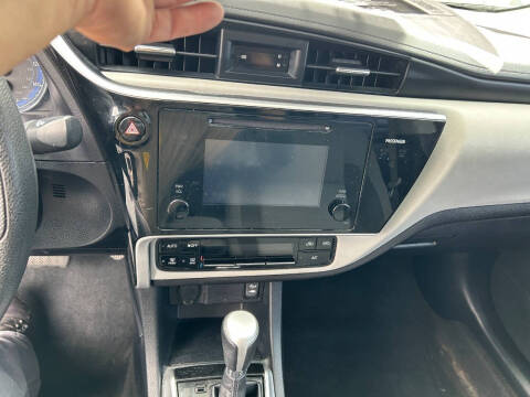 2017 Toyota Corolla LE