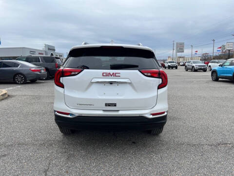 2021 GMC Terrain SLT