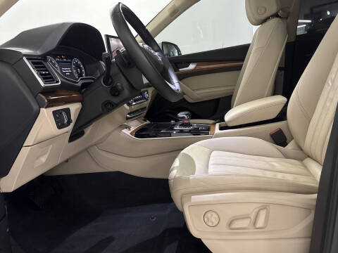 2022 Audi Q5 quattro S line Prem Plus 45 TFSI