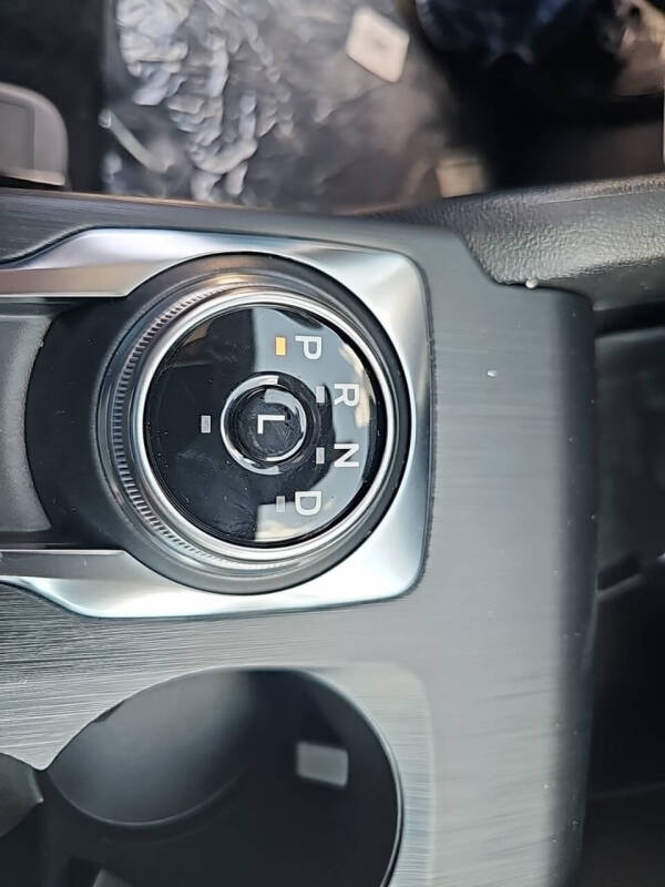 2024 Ford Escape ST-Line Elite