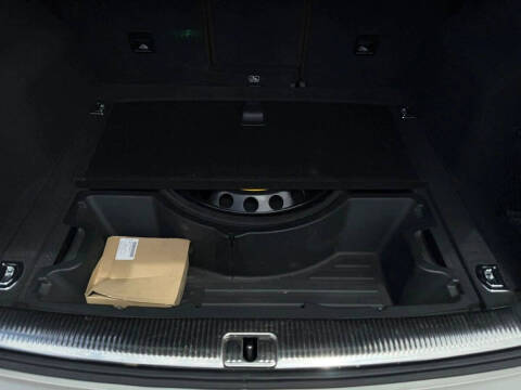 2017 Audi Q5 2.0T quattro Premium Plus