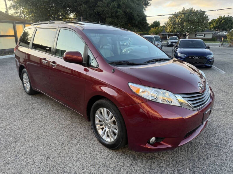 2013 Toyota Sienna