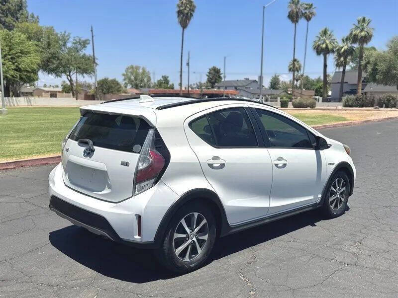 2018 Toyota Prius c