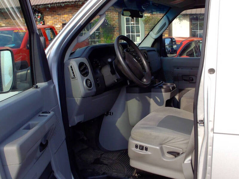 2013 Ford E-Series