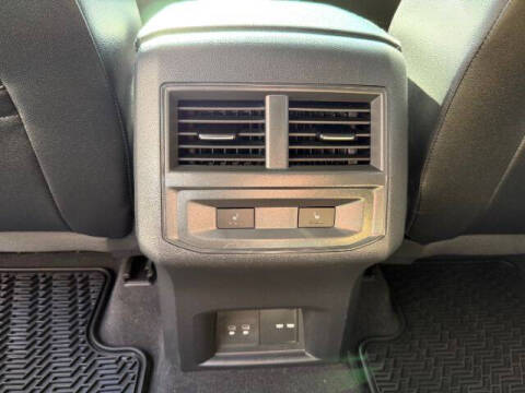 2022 Volkswagen Atlas Cross Sport V6 SEL Premium R-Line 4Motion