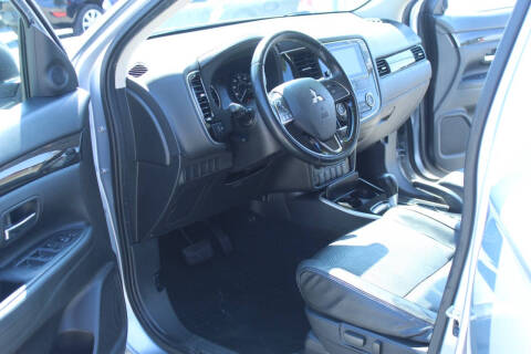 2017 Mitsubishi Outlander SE