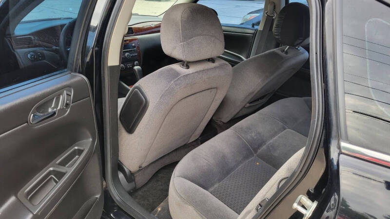 2011 Chevrolet Impala LT