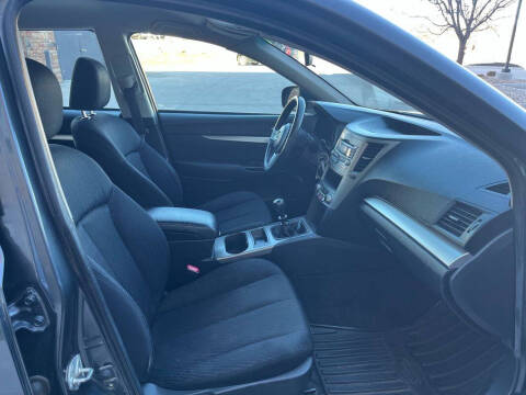 2011 Subaru Outback 2.5i