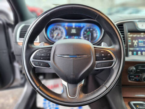 2017 Chrysler 300 C Platinum