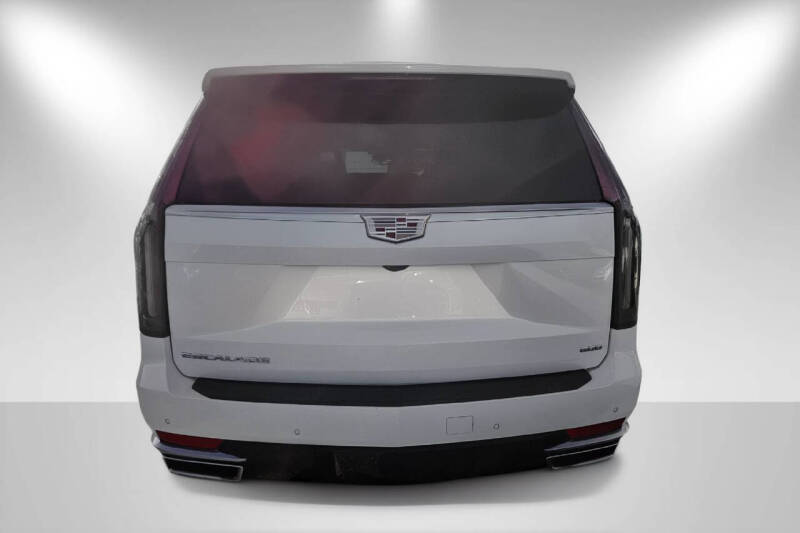 2022 Cadillac Escalade ESV Premium Luxury