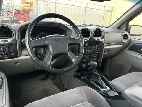 2003 GMC Envoy SLE