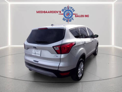 2019 Ford Escape SE