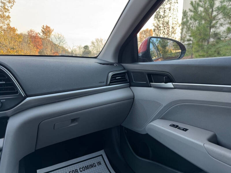 2020 Hyundai Elantra SEL