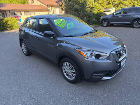 2020 Nissan Kicks S