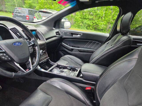 2019 Ford Edge ST