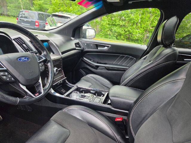 2019 Ford Edge ST
