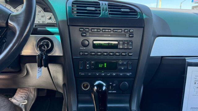 2002 Ford Thunderbird Deluxe