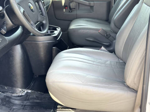 2019 Chevrolet Express 2500