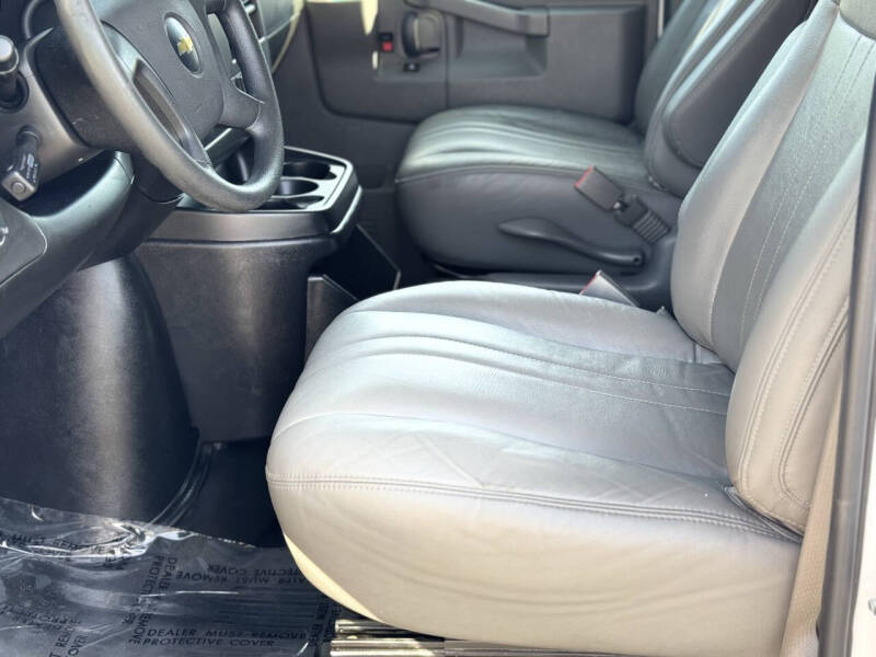 2019 Chevrolet Express 2500