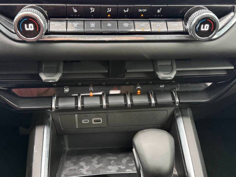 2024 GMC Canyon Elevation