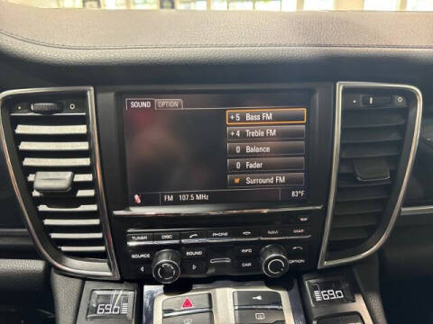 2011 Porsche Panamera