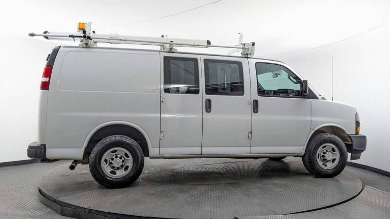 2020 Chevrolet Express 2500