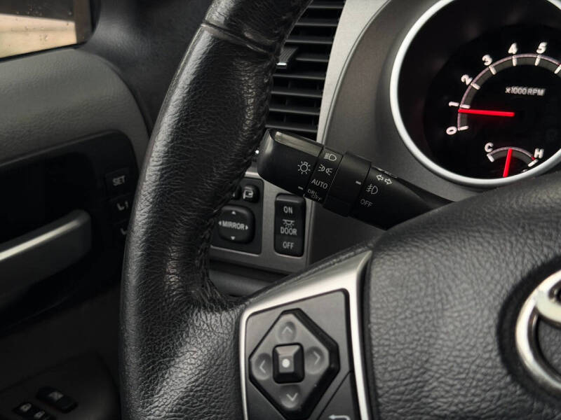 2016 Toyota Sequoia Limited