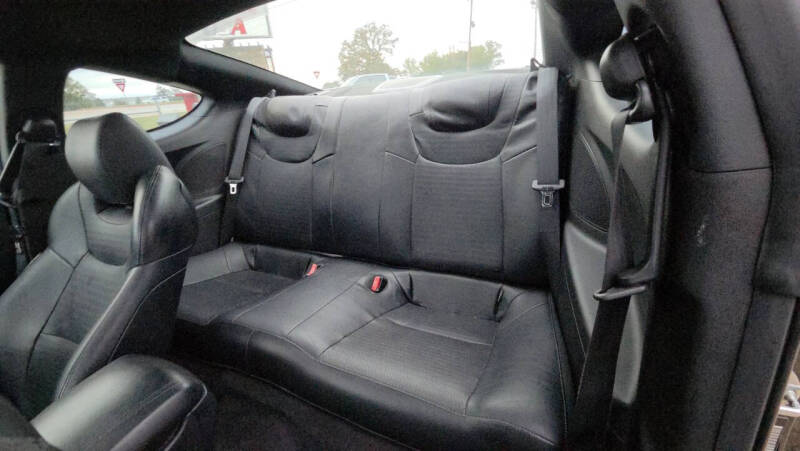 2013 Hyundai Genesis Coupe 3.8 Track