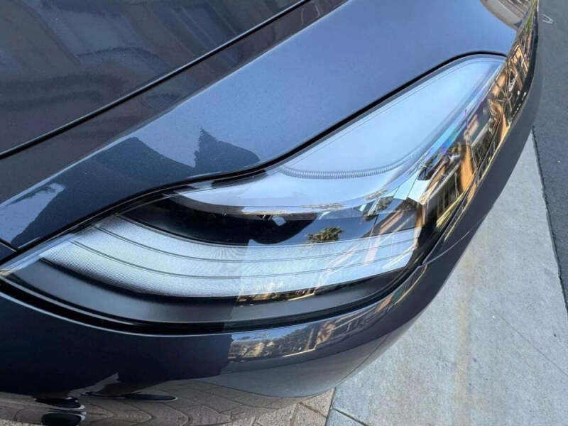 2024 Tesla Model Y Performance