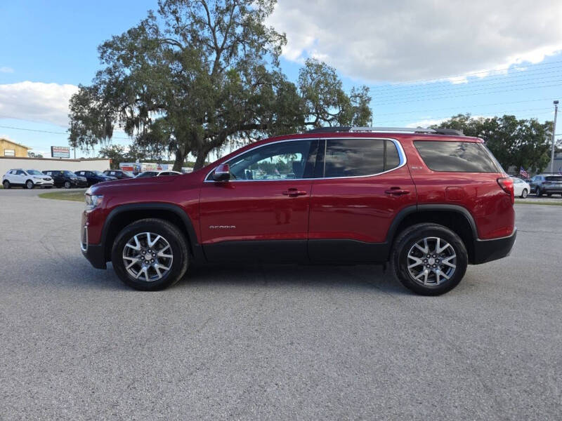 2023 GMC Acadia SLT