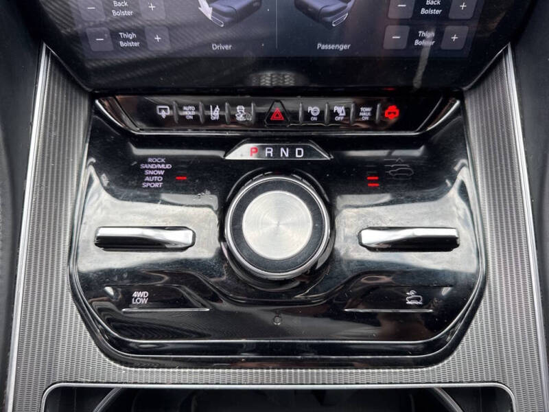 2022 Jeep Grand Wagoneer Series II