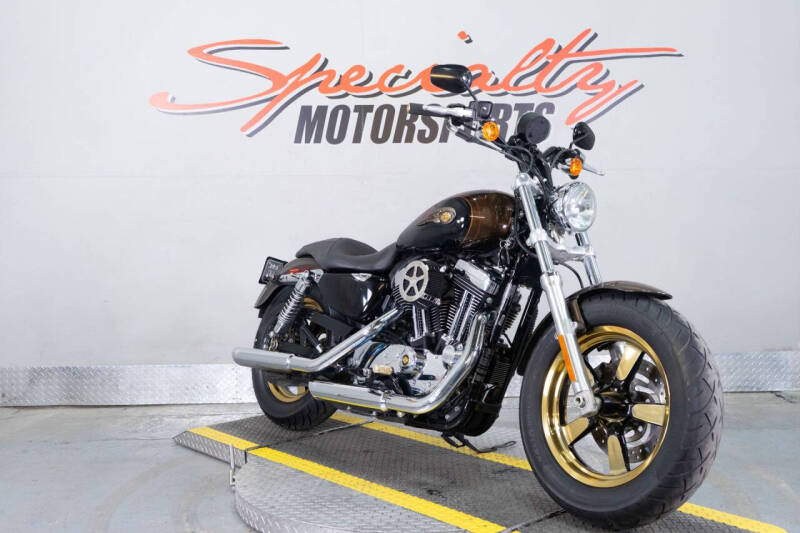 2013 Harley-Davidson Sportster 1200 Custom