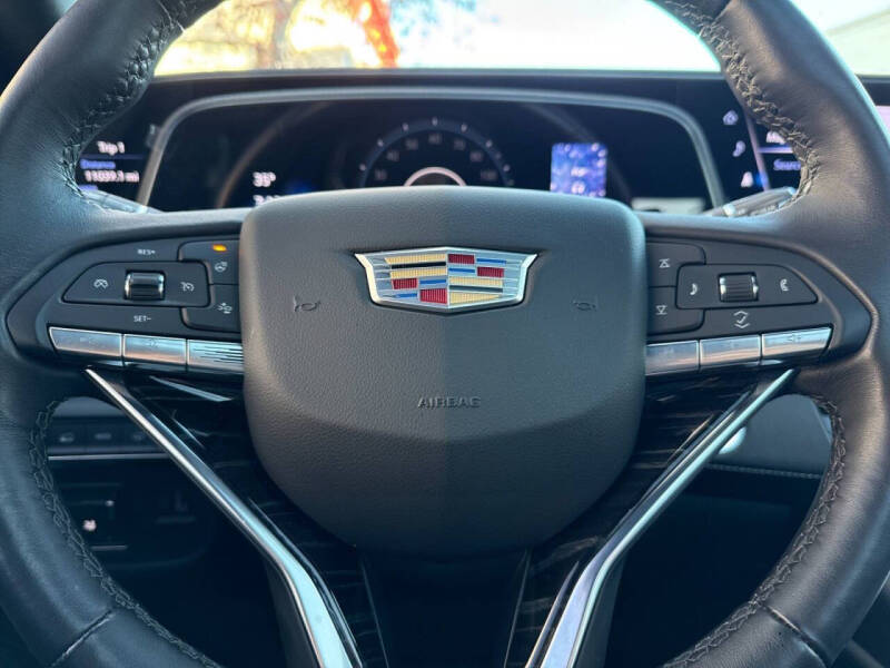 2022 Cadillac Escalade Sport
