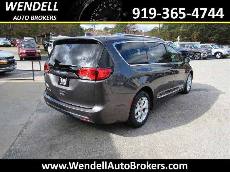 2020 Chrysler Pacifica Touring L Plus