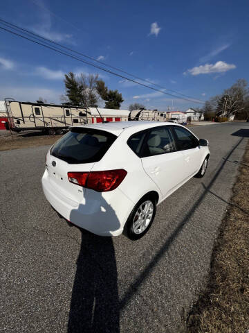 2011 Kia Forte5 for sale at Township Autoline in Sewell NJ