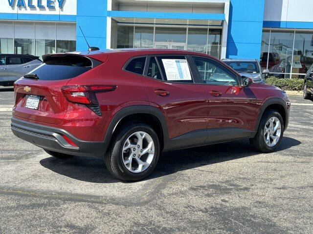 2024 Chevrolet Trax LS