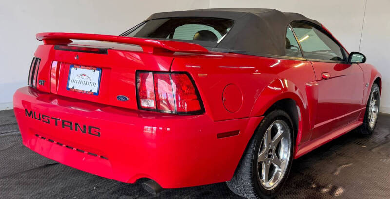 2003 Ford Mustang