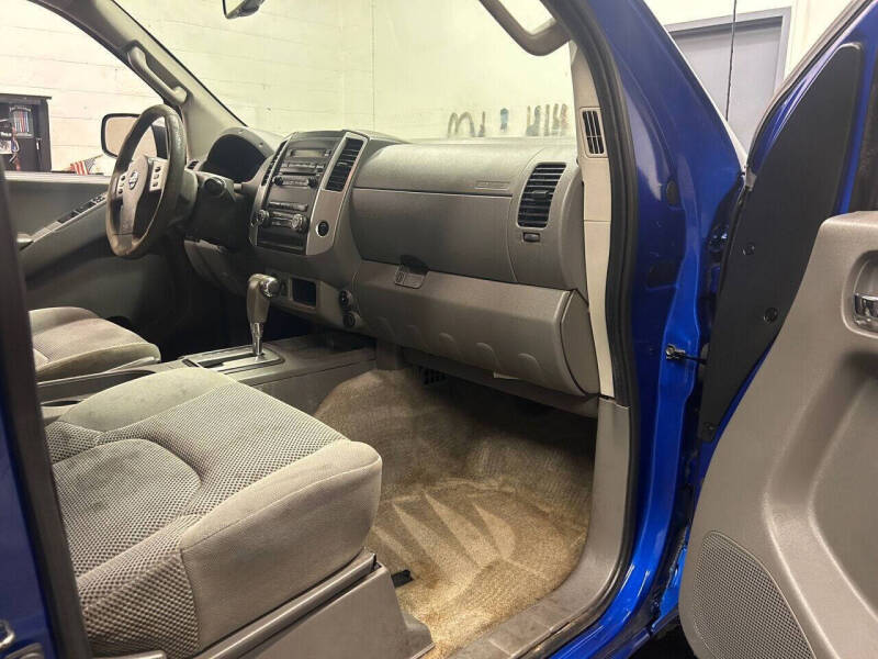 2012 Nissan Frontier SV V6