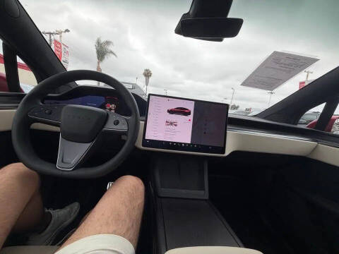 2026 Tesla Model X Plaid