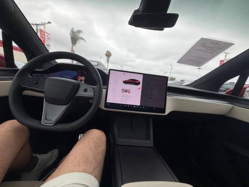 2026 Tesla Model X Plaid