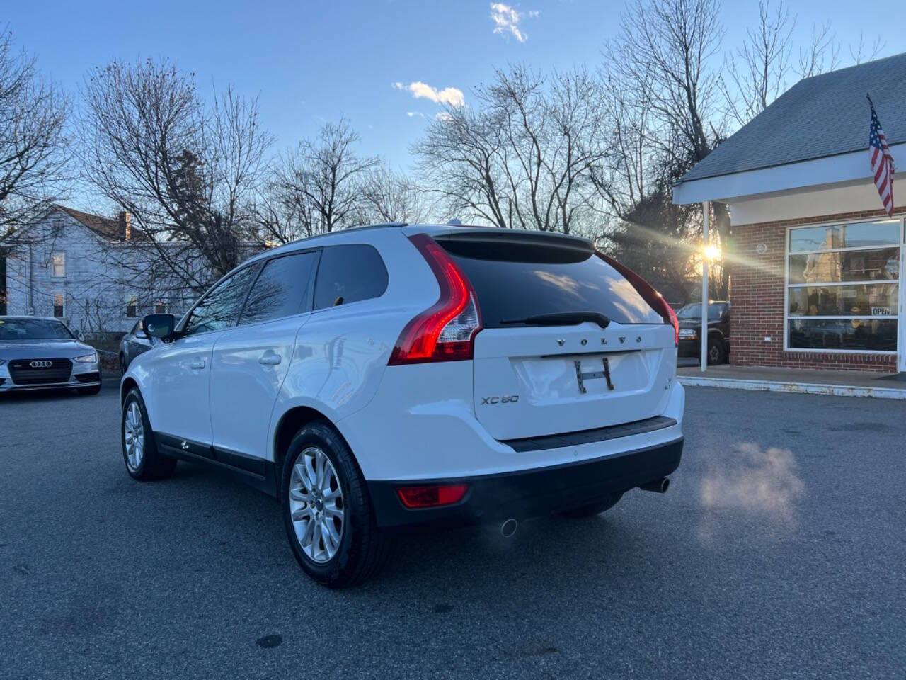 2010 Volvo XC60 for sale at Kinsman Auto Sales in North Andover, MA