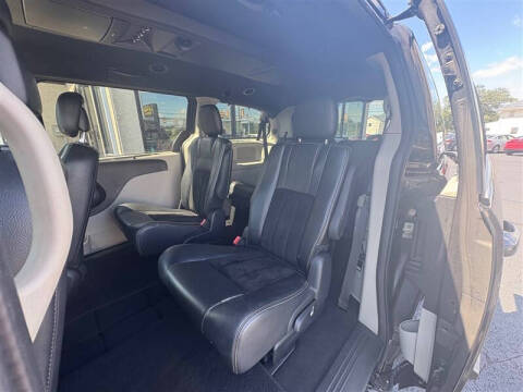 2016 Dodge Grand Caravan SXT